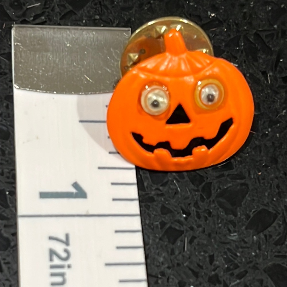 *Lot of Halloween Brooches - Picture 4 of 7